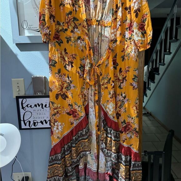 FARM Rio Anthropologie Soigne Floral Wrap Maxi Dress Size L NWT - Picture 9 of 15